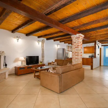 My Ida Villa